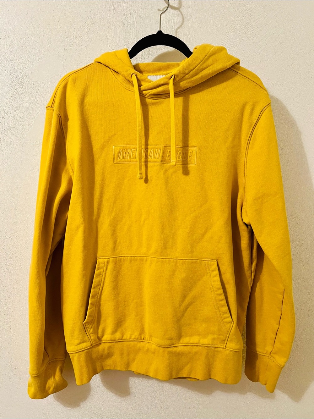 American Eagle Outfitters Men’s Yellow Pullover Hoodie - Medium